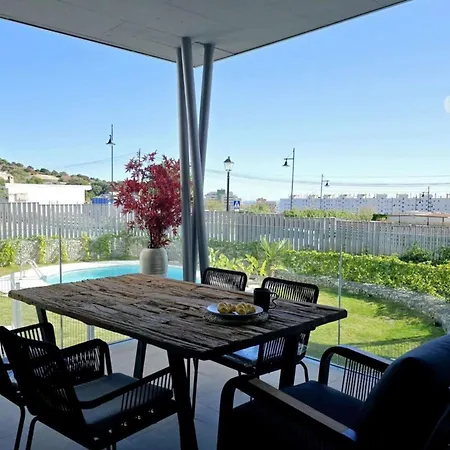 Magnifique Terrasse Piscine 4pers