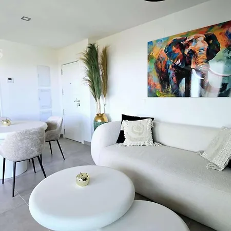 Magnifique Terrasse Piscine 4pers Apartment *